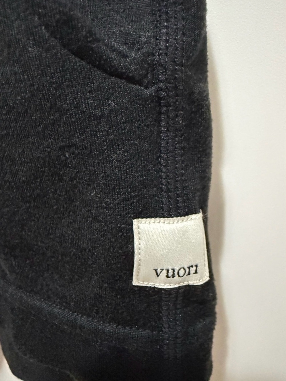 Vuori Halo Performance 2.0 shorts | Heathered black sz S - Picture 7 of 7
